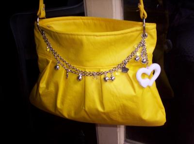 20071113022443-bags.jpg